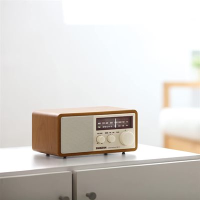 SANGEAN AM/FM WOODCAB RADIO